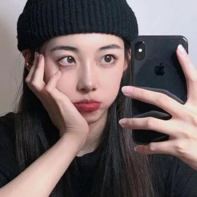 穿成恶毒女配每天被男主惦记